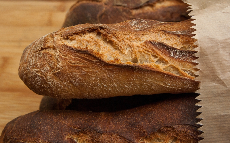 boutique-HYERES-min_dish-food-baking-cuisine-bread-bakery-399077-pxhere.com